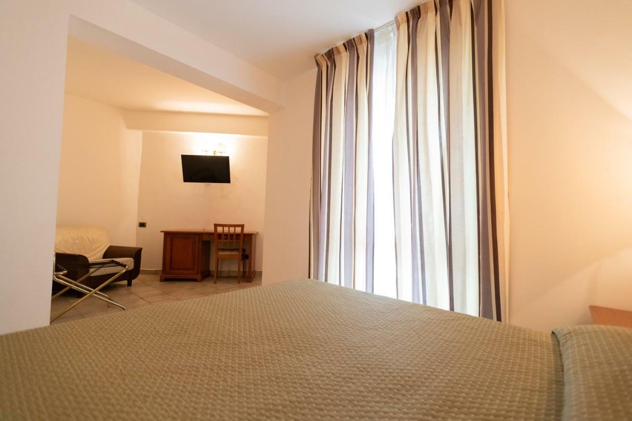 מרינלה דו סלינונטה Grand Hotel Selinunte מראה חיצוני תמונה
